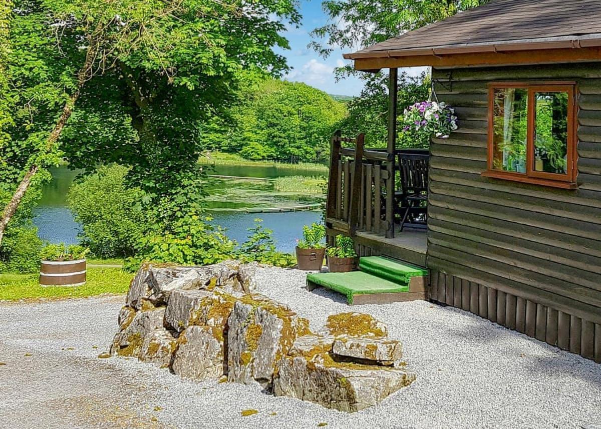 Garnffrwd Park Hotell Llanddarog Exteriör bild