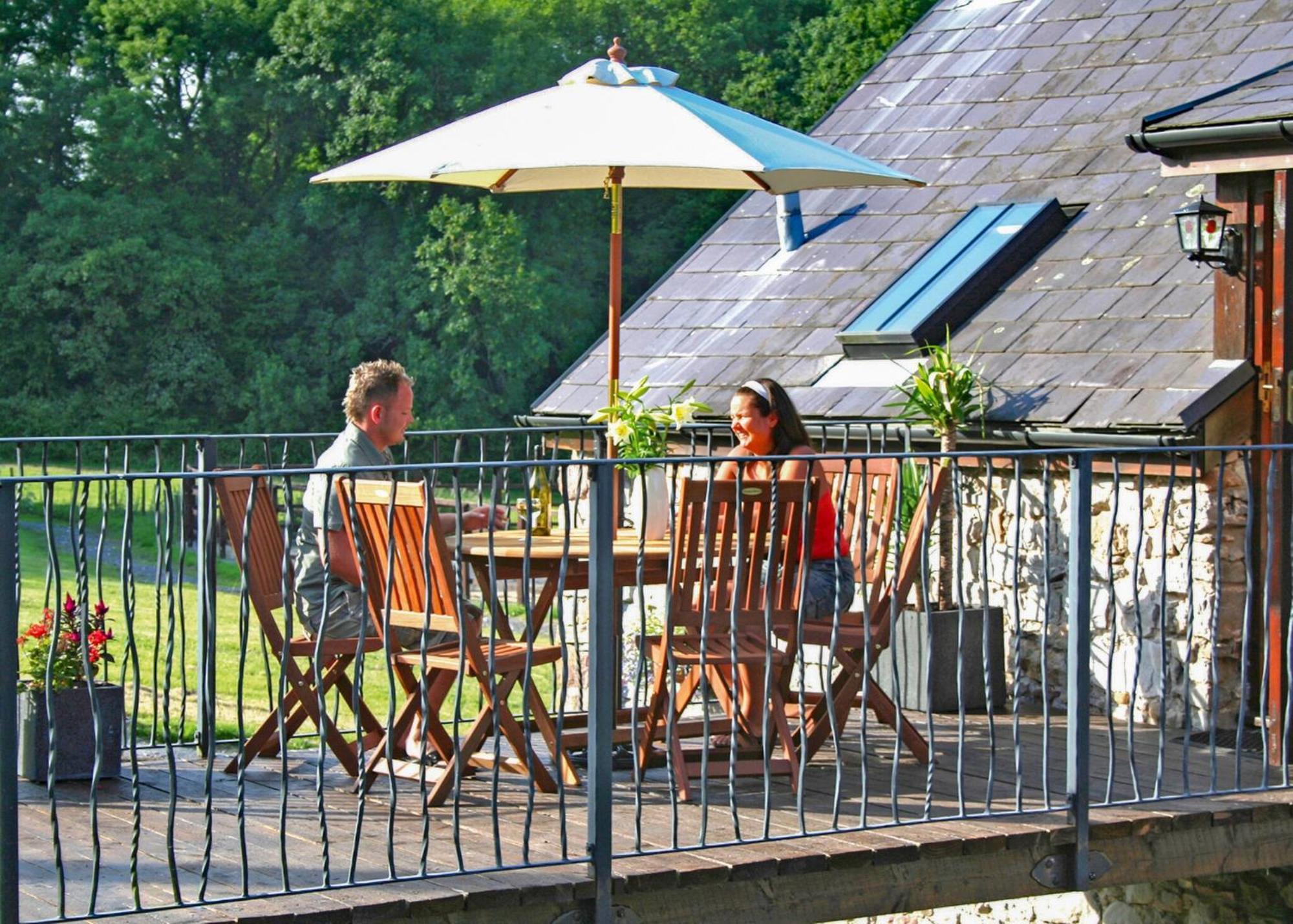 Garnffrwd Park Hotell Llanddarog Exteriör bild